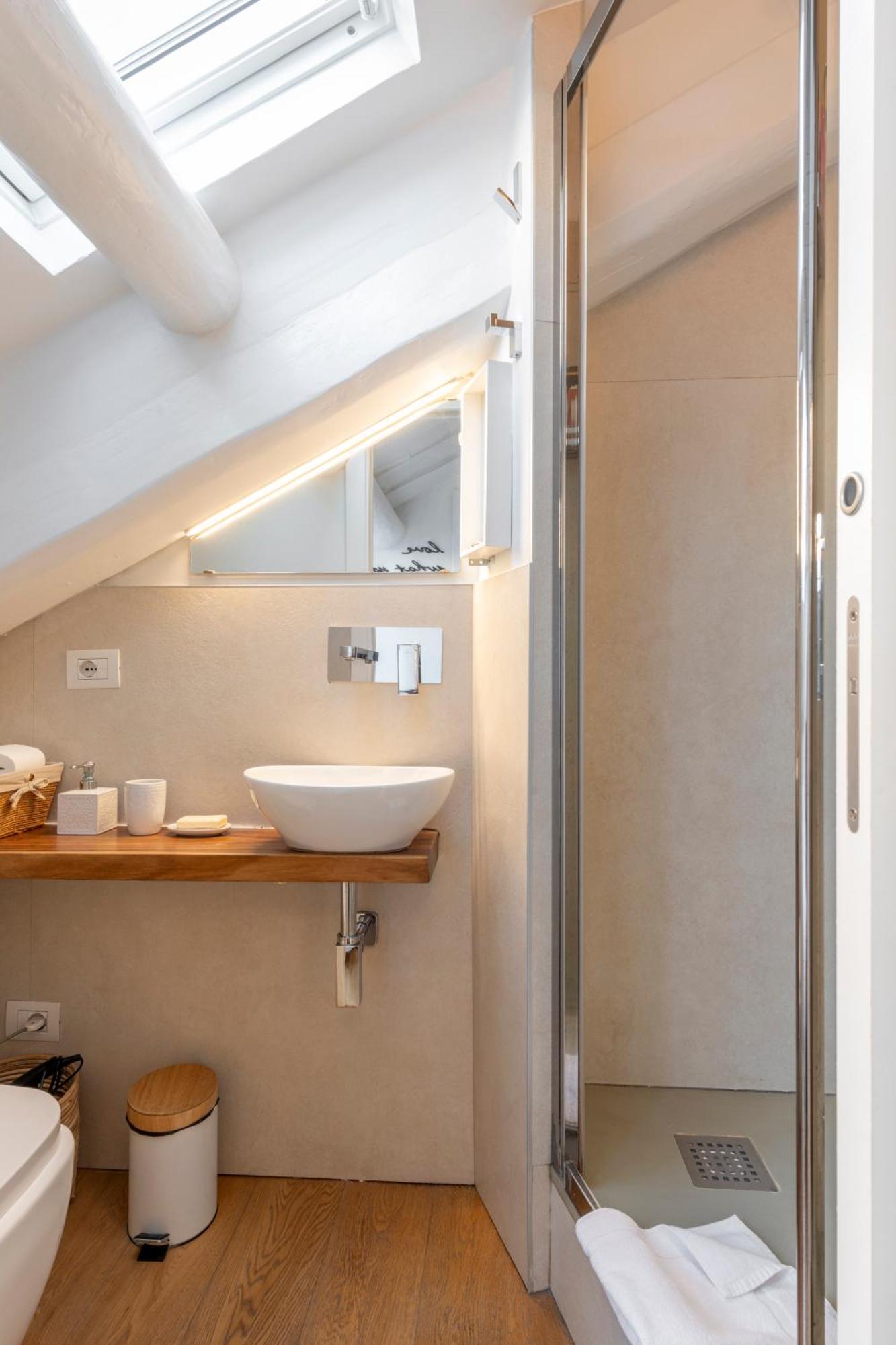 Bright Mini Studio In The Heart Of Milano Eksteriør bilde